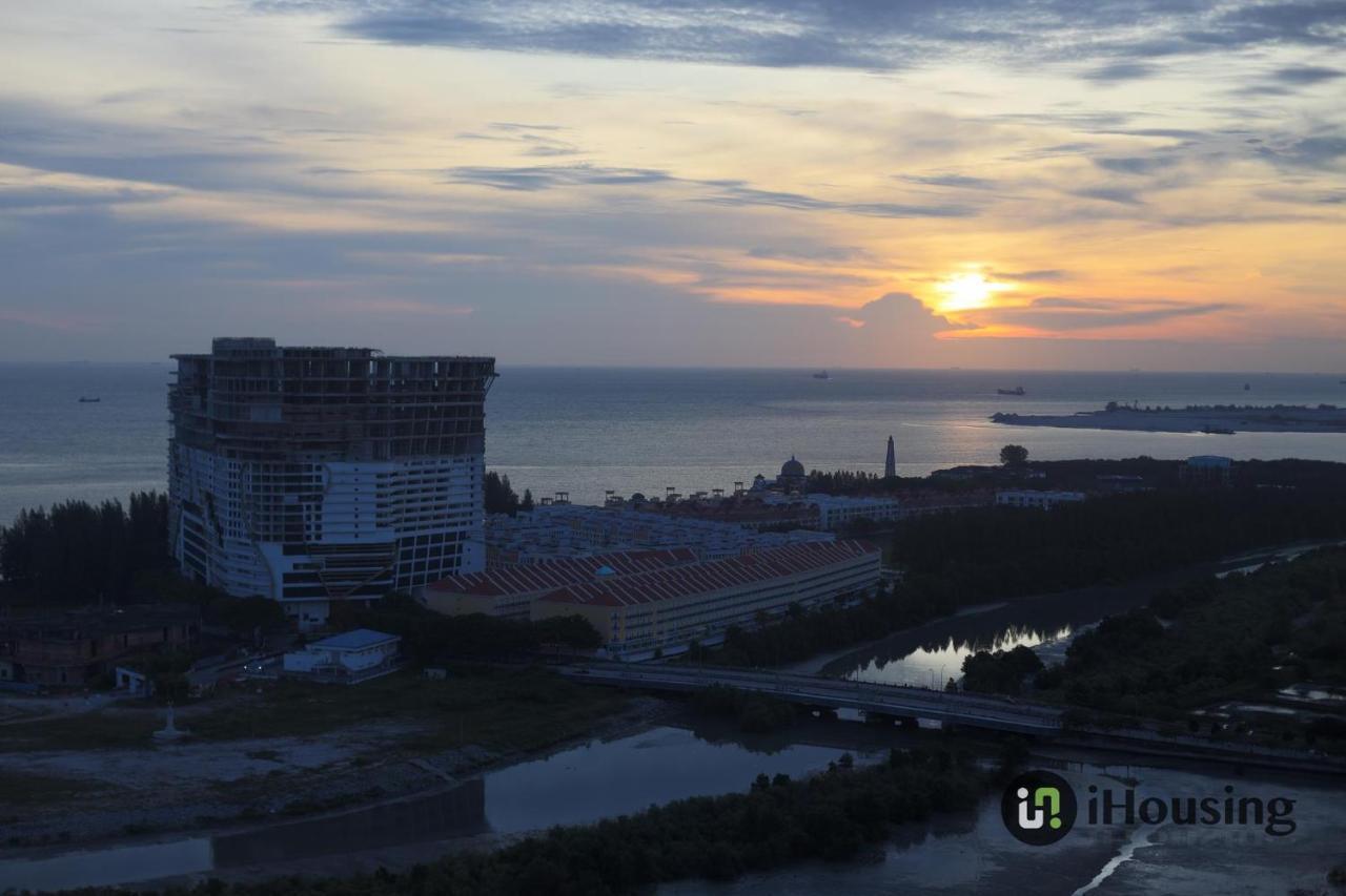 Imperio Residence Melaka By I Housing Esterno foto