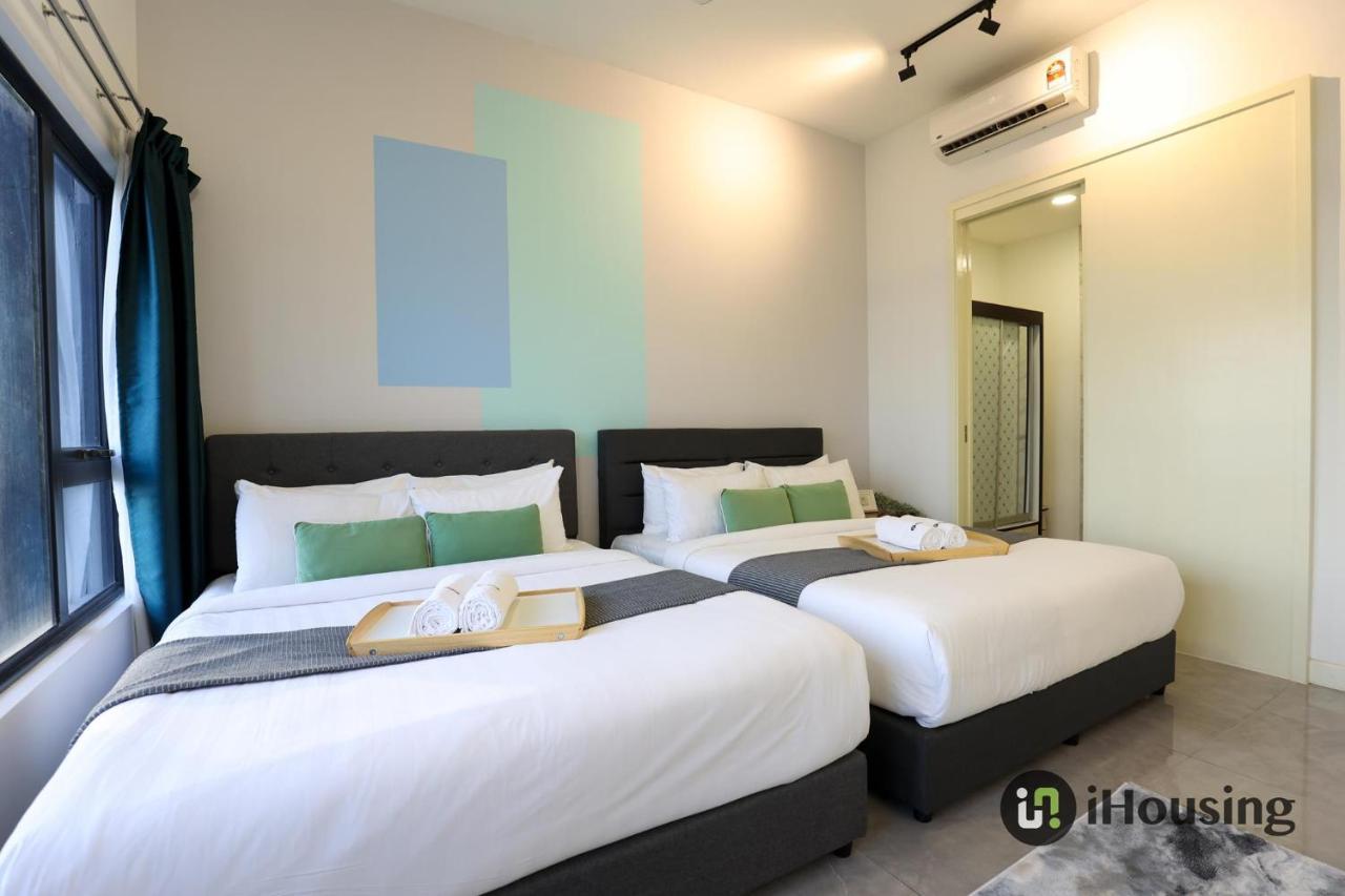 Imperio Residence Melaka By I Housing Esterno foto